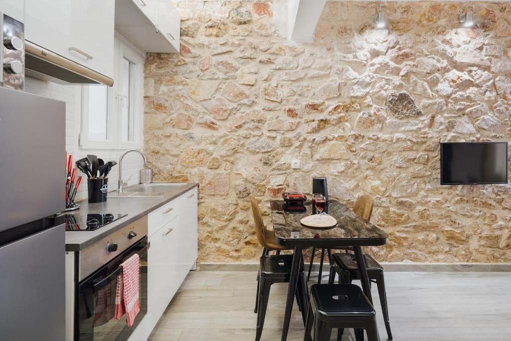 Appartement A Place 4 U No18 à Athènes Extérieur photo